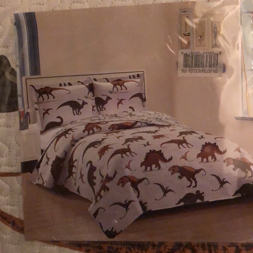 Full/queen size kids dinosaur quilt